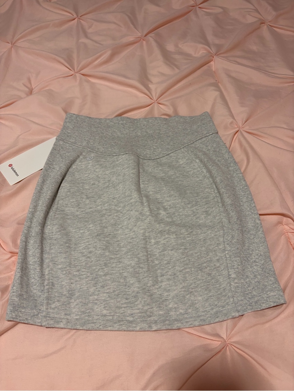 lululemon Scuba HR athletica Heather Light Gray Knit Mini Skirt